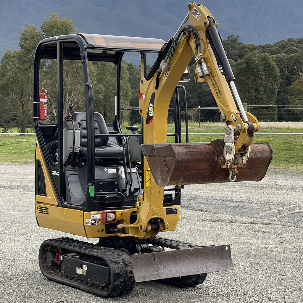 Mini Excavator and Operator for Hire in Melbourne, Victoria